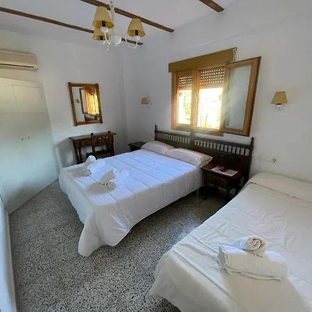 Rural Sierra De Segura Hotel 2*