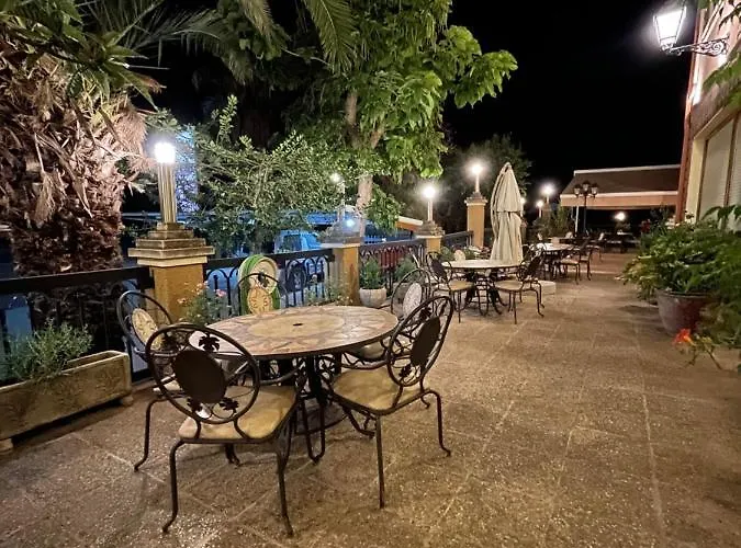 Rural Sierra De Segura Otel 2*